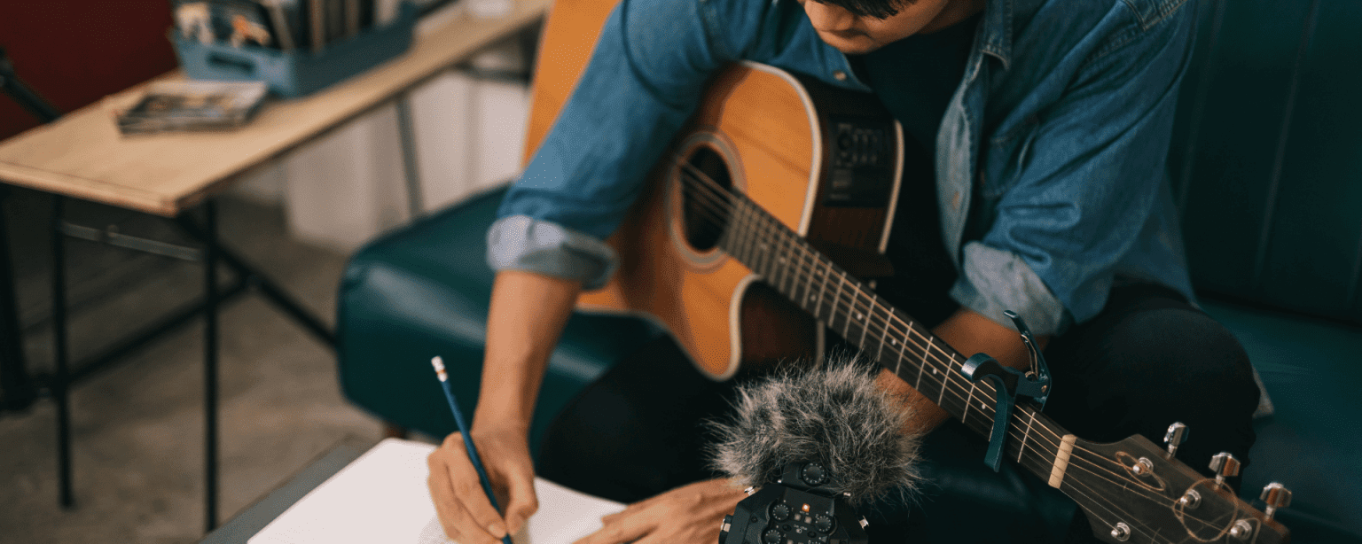 LyricStudio Blog - Songwriters Guide